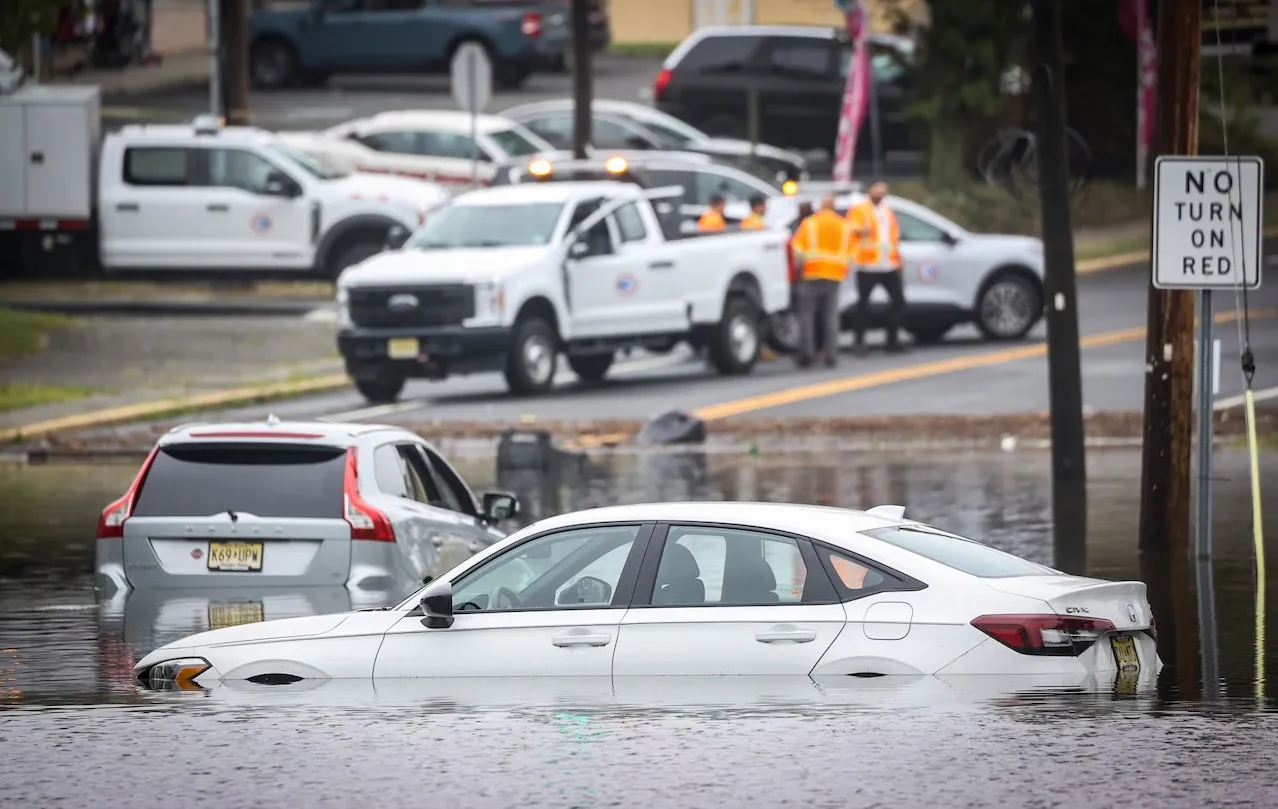 Stranded vehicles in Neptune on Monday, August 3, 2026.